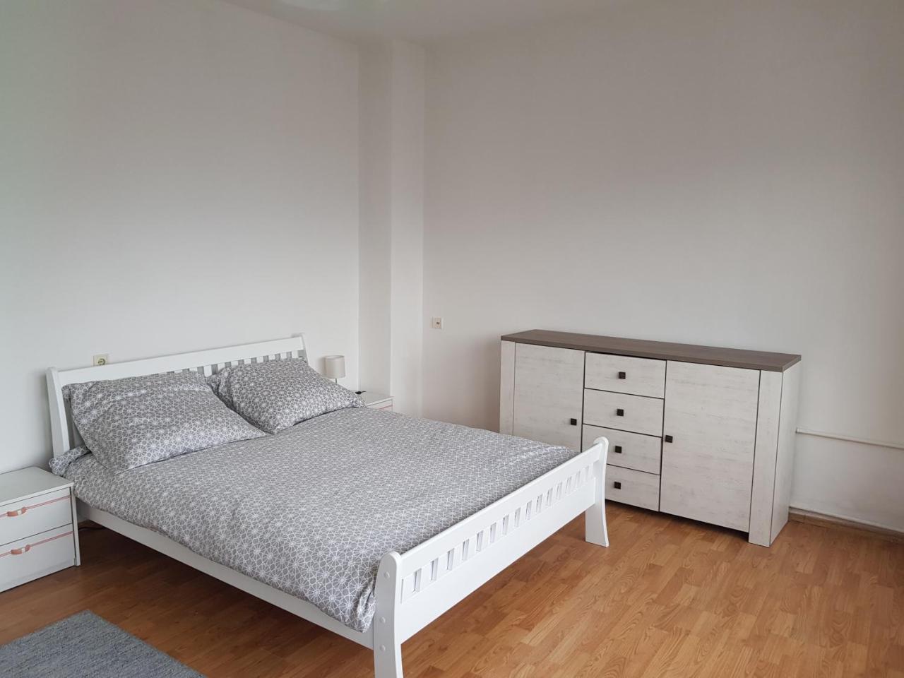Sara Apartment Banja Luka Kültér fotó